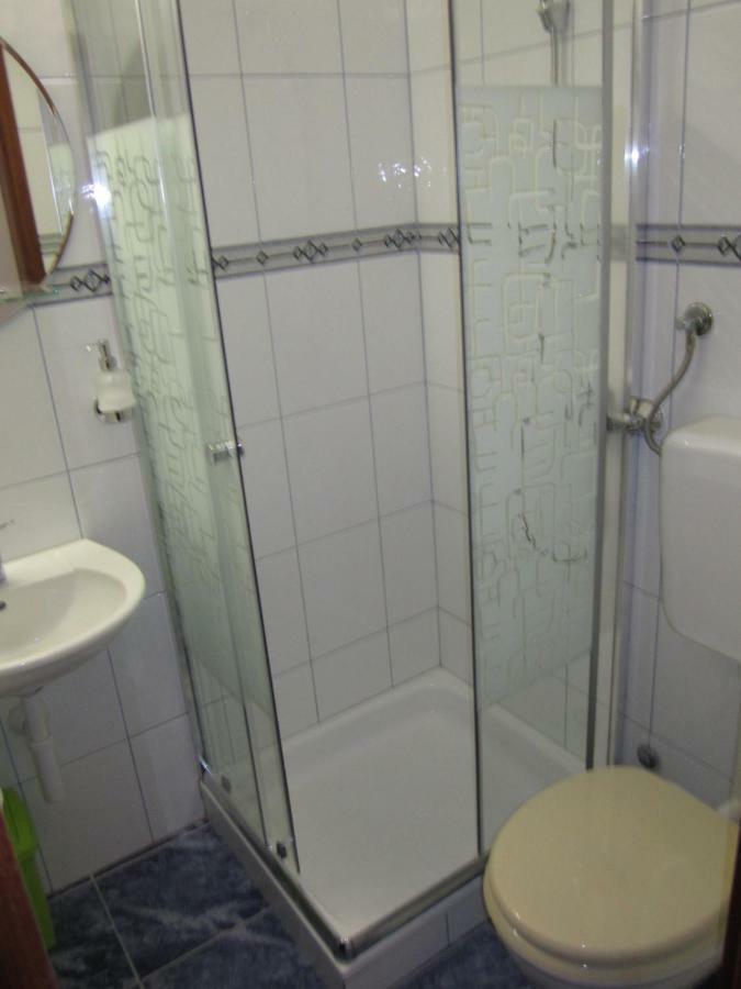 Nives B. Apartment Supetar Exterior foto