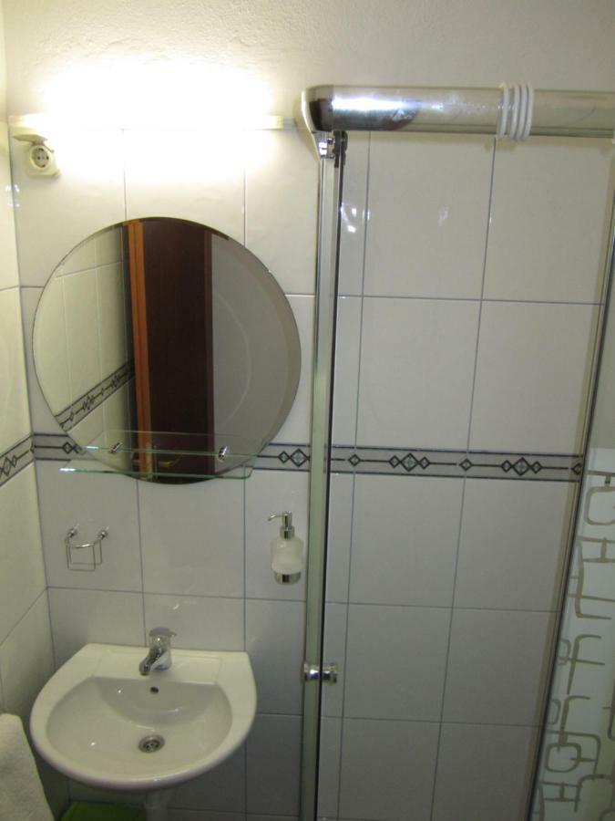 Nives B. Apartment Supetar Exterior foto